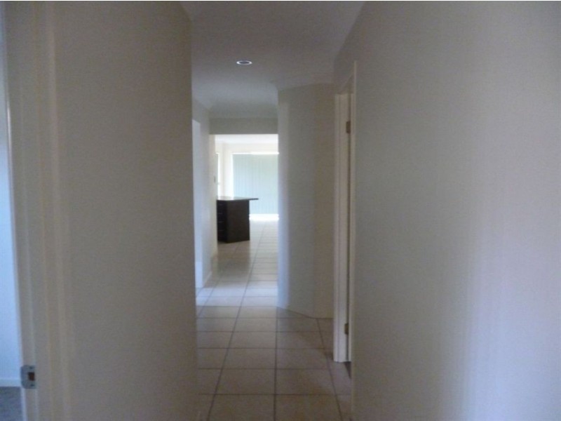 15 Hillview St, Springfield QLD 4300