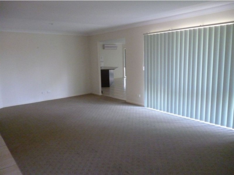 15 Hillview St, Springfield QLD 4300