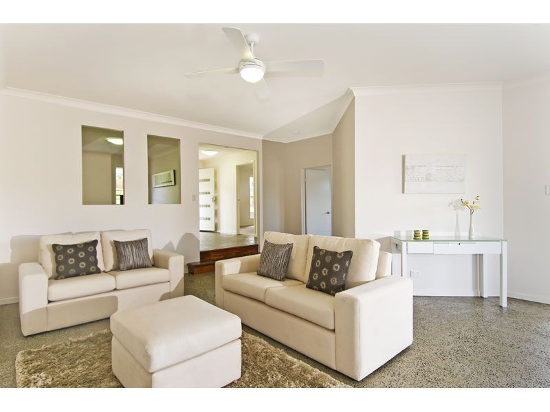 12 Dillon Ave, Augustine Heights QLD 4300