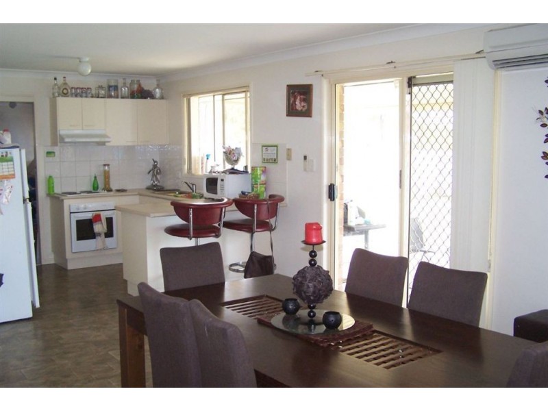32 High Peak Cr, Springfield QLD 4300