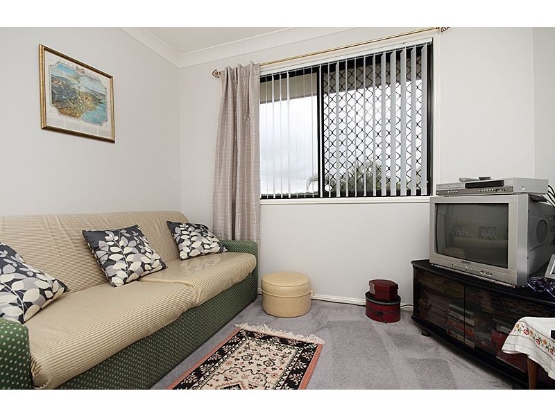 28 Moresby Ave, Springfield QLD 4300