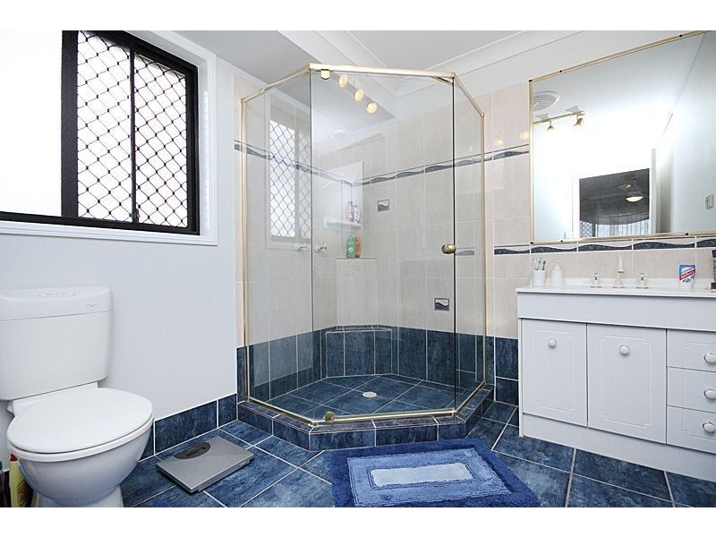 28 Moresby Ave, Springfield QLD 4300