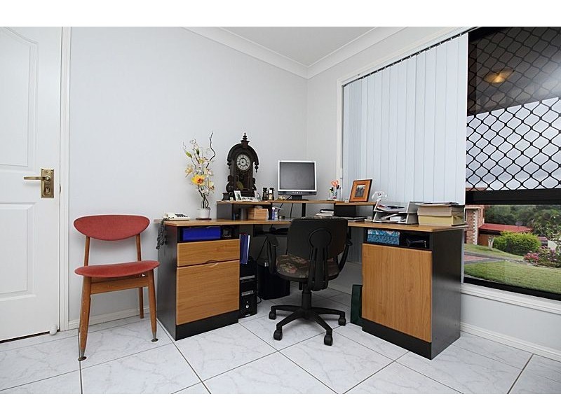 28 Moresby Ave, Springfield QLD 4300