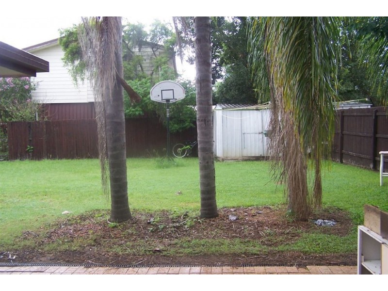 68 Kennedy Dr, Redbank Plains QLD 4301