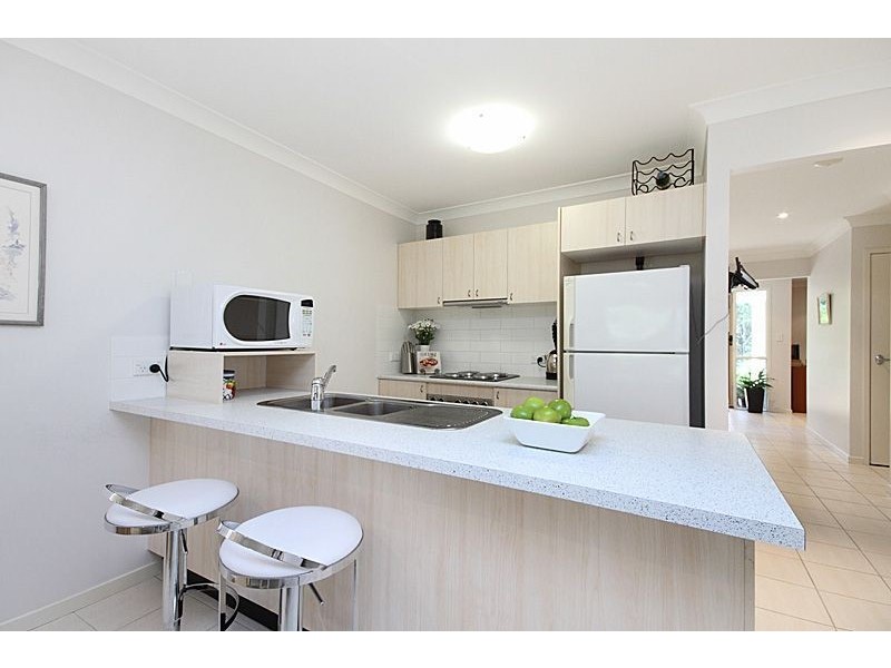 5 Jezabel Drive, Springfield Lakes QLD 4300