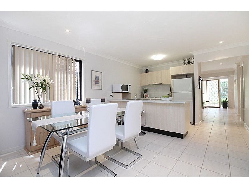 5 Jezabel Drive, Springfield Lakes QLD 4300