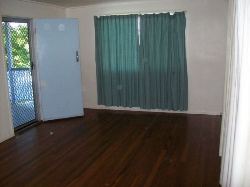 1 Howard Street, Goodna QLD 4300