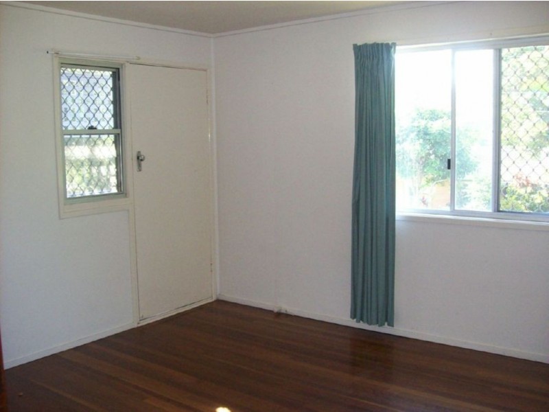 1 Howard Street, Goodna QLD 4300