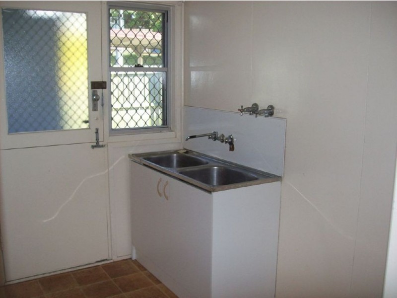 1 Howard Street, Goodna QLD 4300