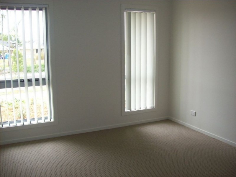 42 Glorious Parade, Redbank Plains QLD 4301