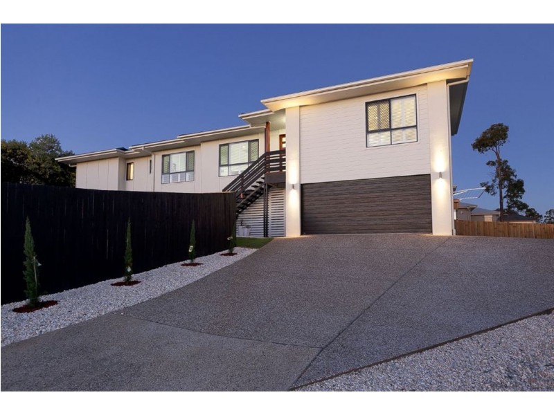 19 Lakevew Place, Springfield Lakes QLD 4300