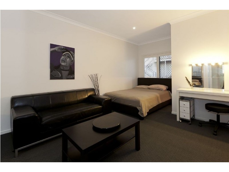 19 Lakevew Place, Springfield Lakes QLD 4300