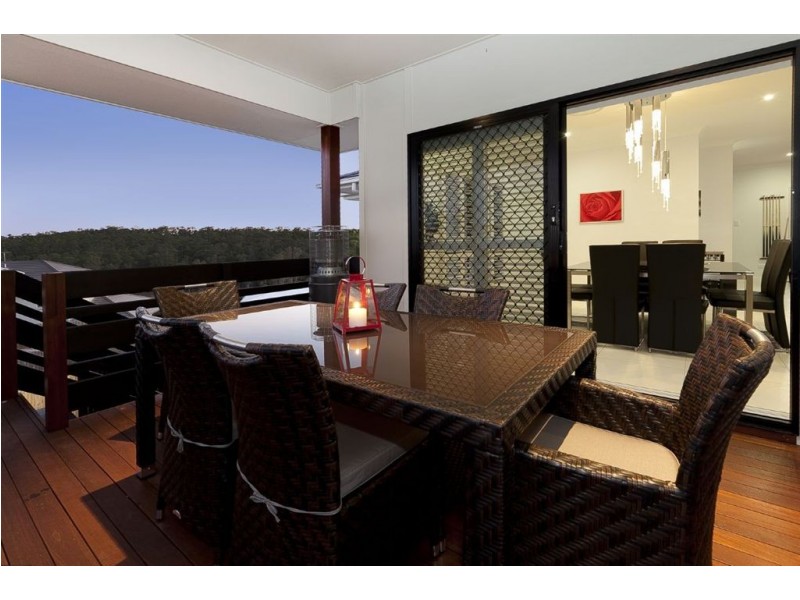 19 Lakevew Place, Springfield Lakes QLD 4300