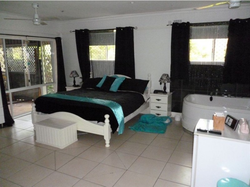 31 Josephine St, Camira QLD 4300