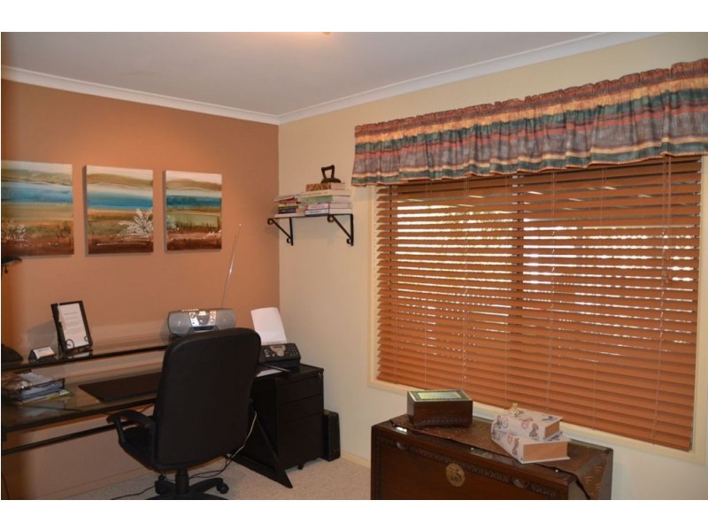 30 Melinda Street, Camira QLD 4300