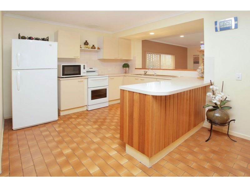 30 Melinda Street, Camira QLD 4300