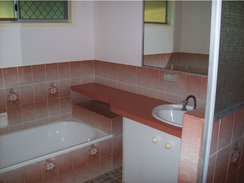 Camira QLD 4300