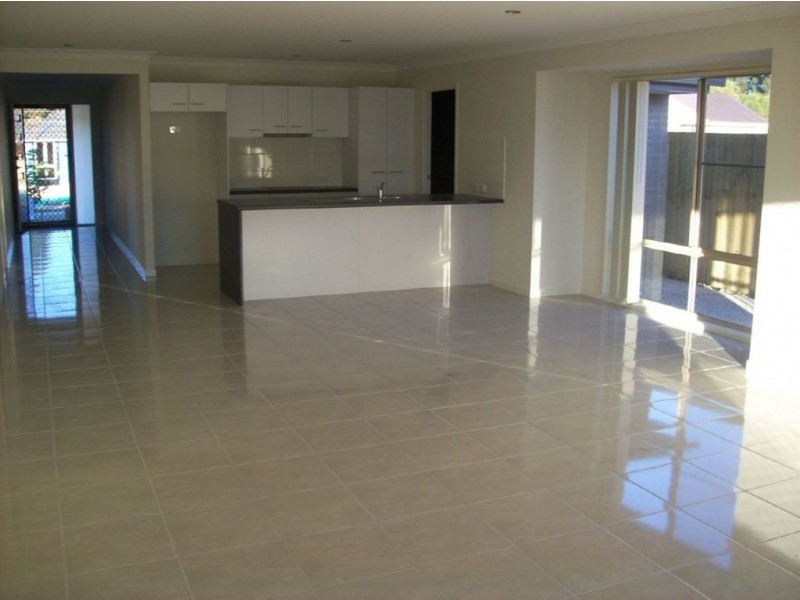 29 Valentine Cir, Augustine Heights QLD 4300