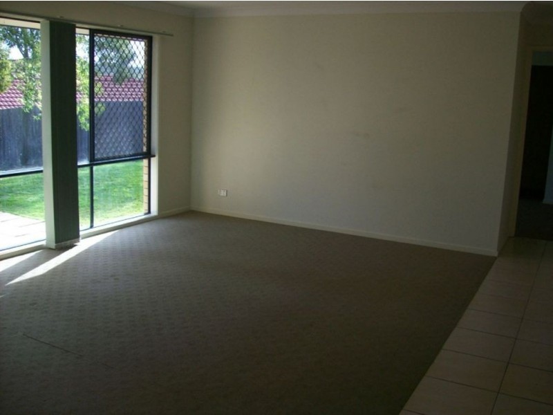 15 Hillview Street, Springfield QLD 4300