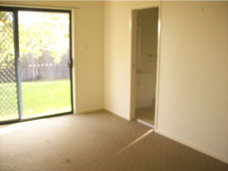 15 Hillview Street, Springfield QLD 4300
