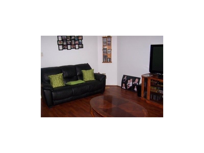 13 Harriet Court, Springfield Lakes QLD 4300