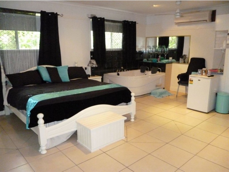 31 Josephine Street, Camira QLD 4300