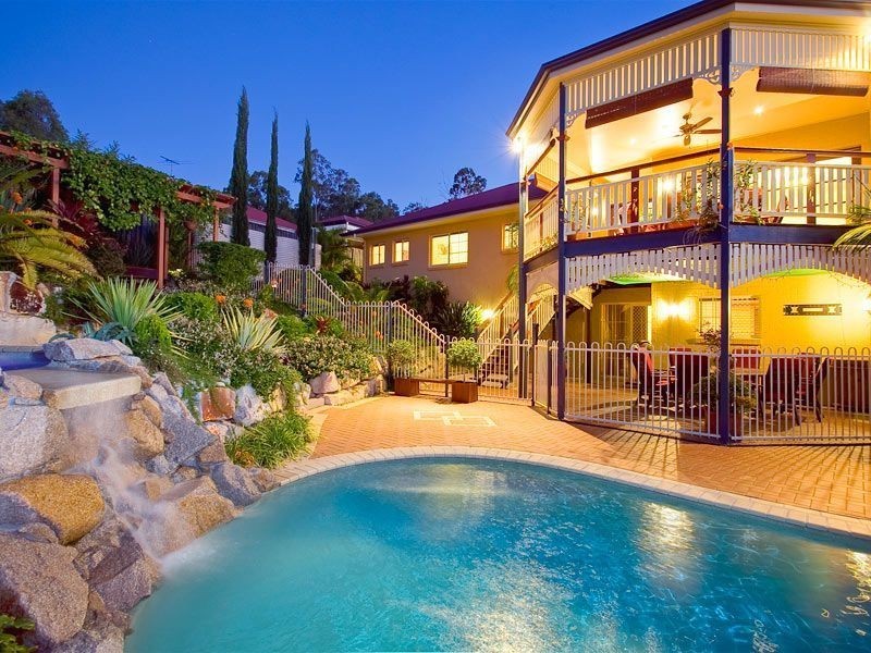 136 Brookwater Drive, Brookwater QLD 4300