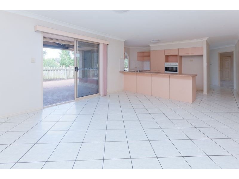 1 Dellwood Road, Springfield QLD 4300