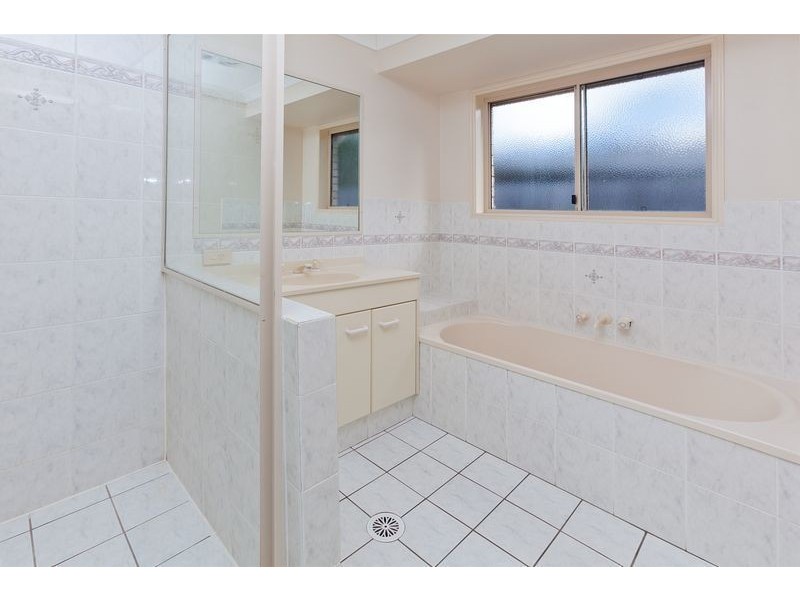 1 Dellwood Road, Springfield QLD 4300