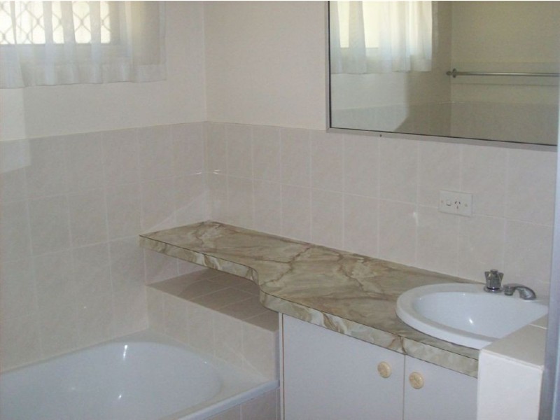 Camira QLD 4300