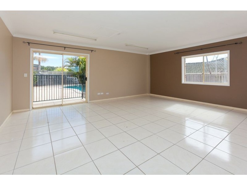 27 Greenway Circuit, Springfield QLD 4300