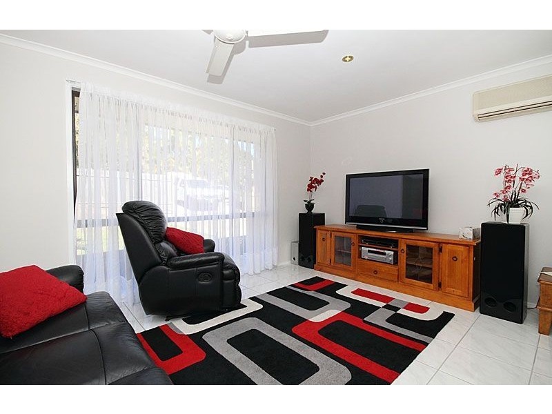 42 Odra Street, Camira QLD 4300