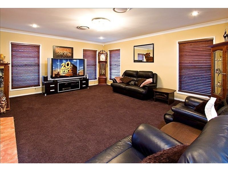 12 Kookaburra Place, Brookwater QLD 4300