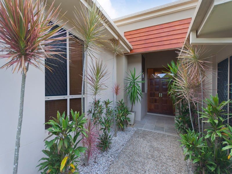 3 Seanna Place, Brookwater QLD 4300