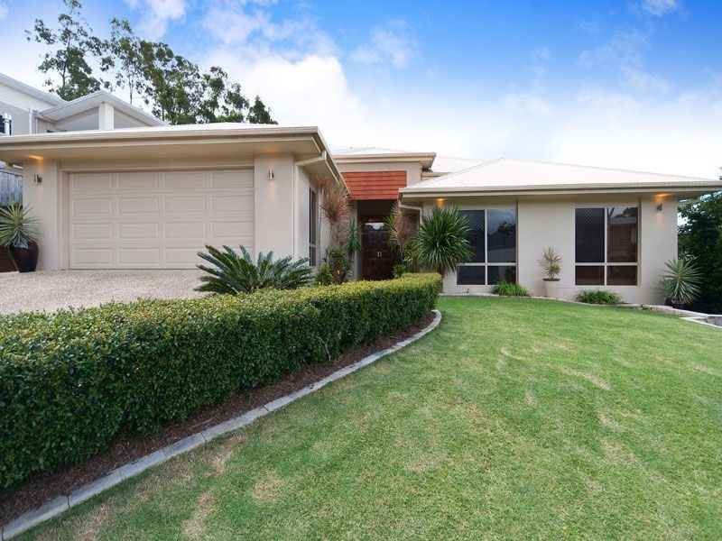 3 Seanna Place, Brookwater QLD 4300