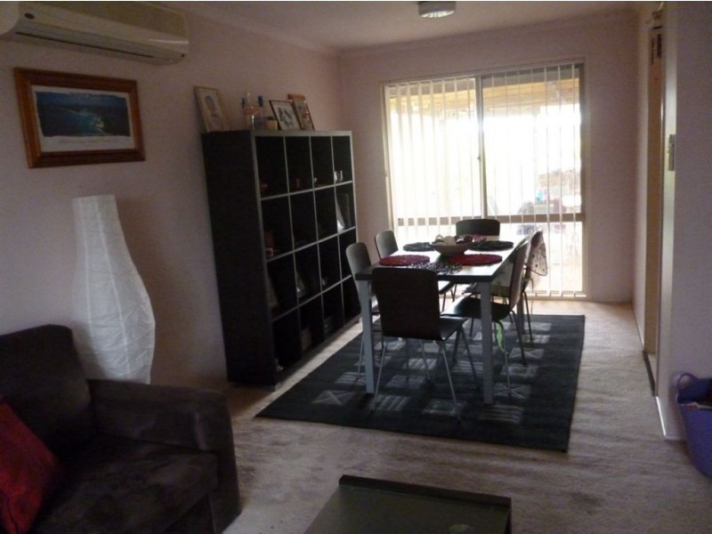 5 Yarrow Court, Redbank Plains QLD 4301
