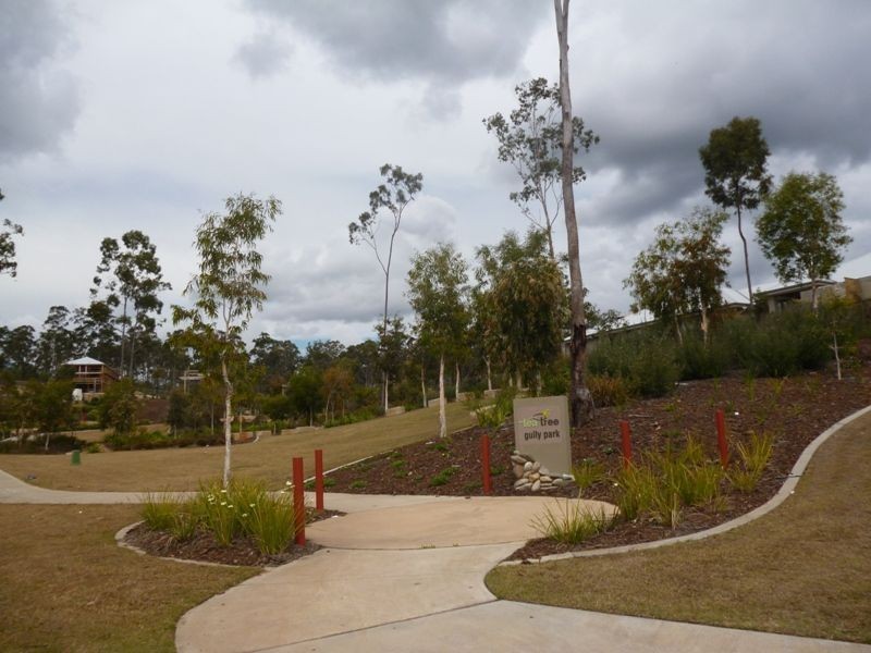 8 Pimento Place, Springfield Lakes QLD 4300