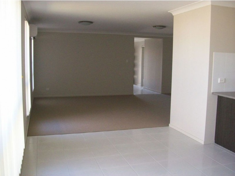 Augustine Heights QLD 4300