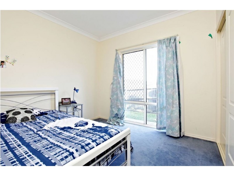 4 Birdwing Court, Springfield Lakes QLD 4300