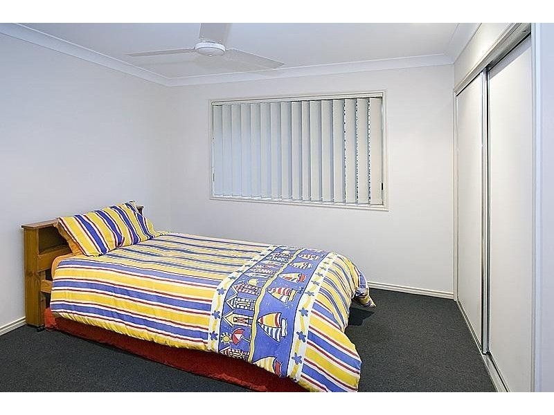 7 Piper Place, Springfield Lakes QLD 4300
