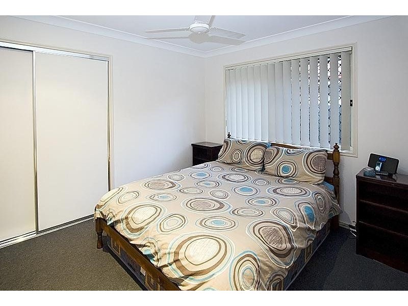 7 Piper Place, Springfield Lakes QLD 4300