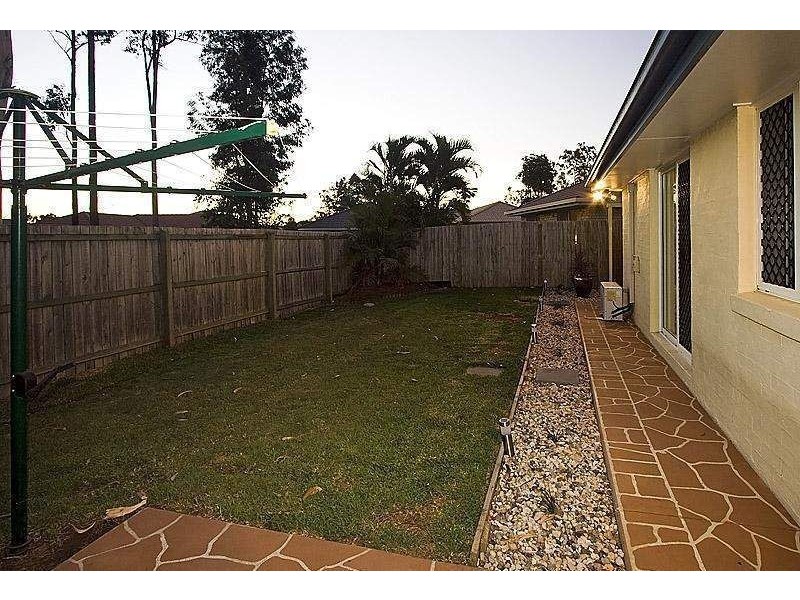 7 Piper Place, Springfield Lakes QLD 4300