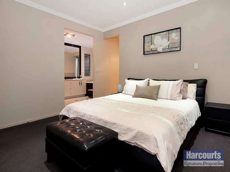 125 Birchwood Crescent, Brookwater QLD 4300