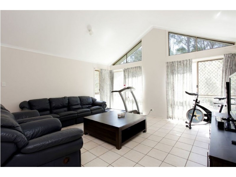 2-14 Thompson Road, Greenbank QLD 4124
