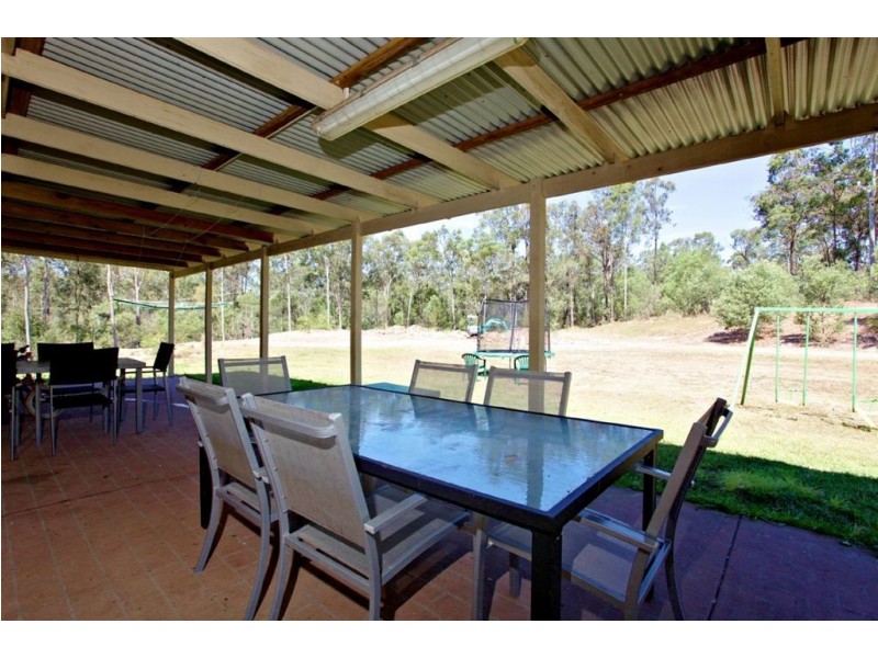 2-14 Thompson Road, Greenbank QLD 4124