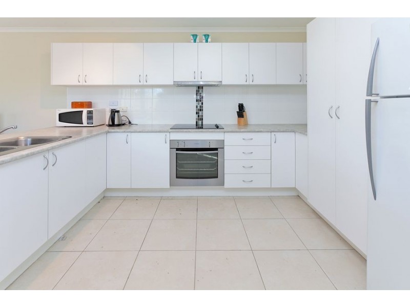 14/23 Commercial Drive, Springfield QLD 4300