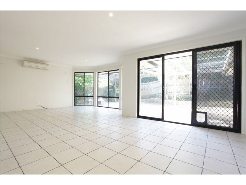 10 James Josey Ave, Springfield Lakes QLD 4300