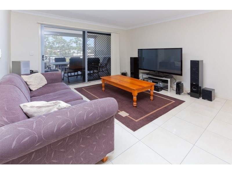 8 Kinglake Ave, Springfield Lakes QLD 4300