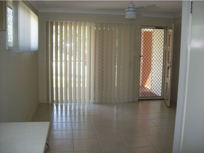 12 Parkview Dr, Springfield Lakes QLD 4300