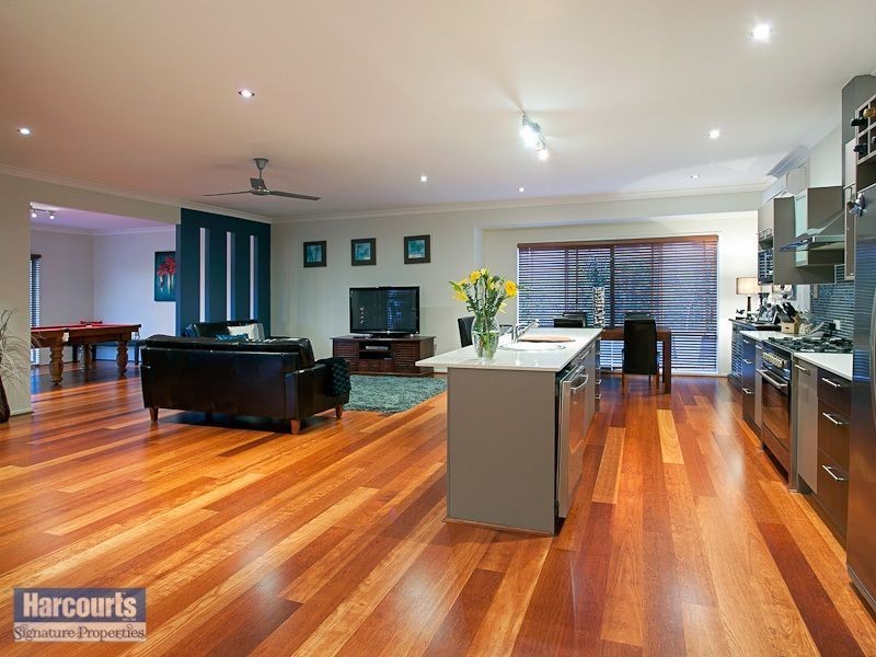 16 McAuley Crescent, Augustine Heights QLD 4300